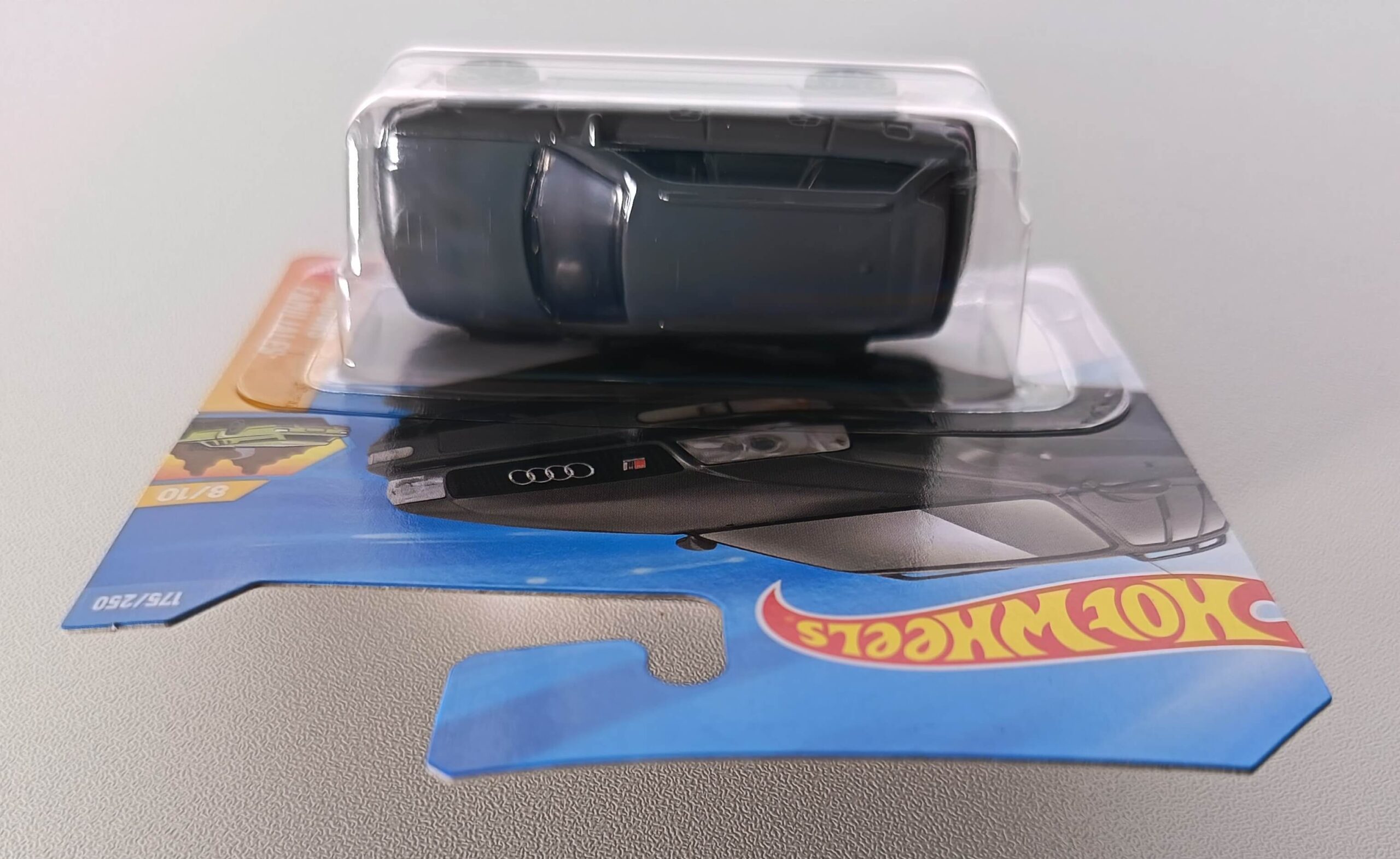 hot wheels 94 audi avant rs2 mainline a5.5 hot wheels 94 audi avant rs2 mainline a5.5